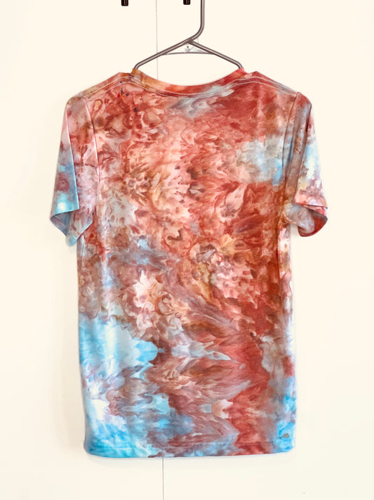 Rust and blue ice dyed t- shirt. Small