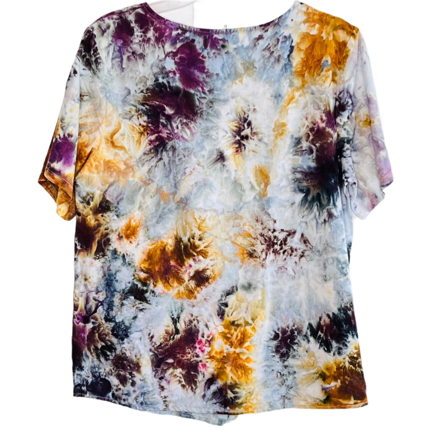 Cosmic asymmetric blouse-Medium