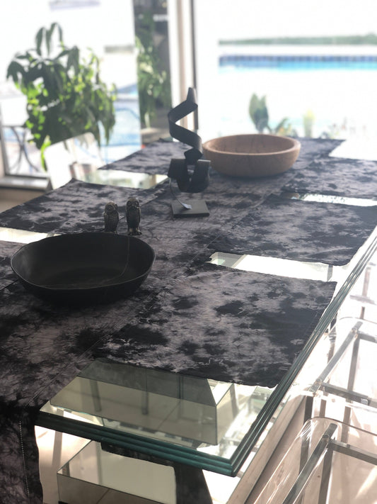 Table runner-black and white Shibori linen