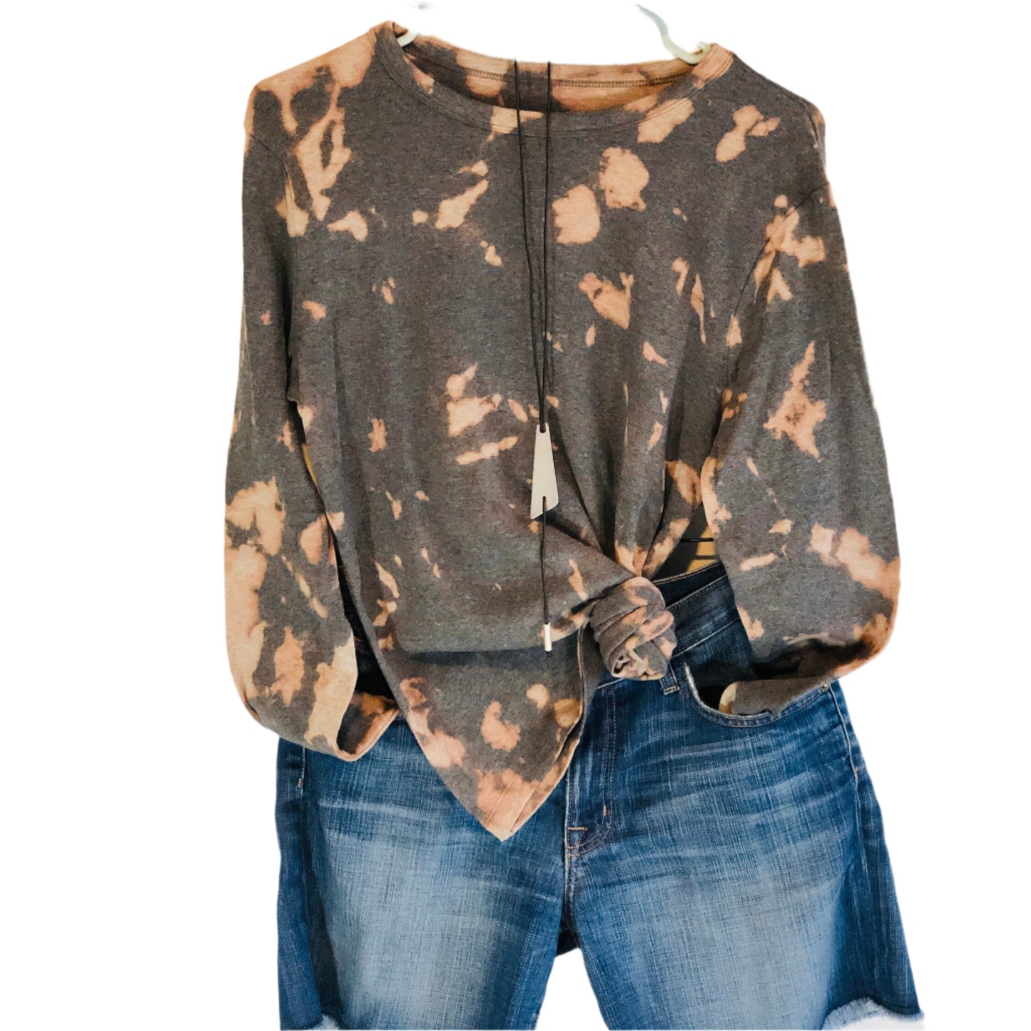 tie dyed long sleeve t shirt gray/pink/white