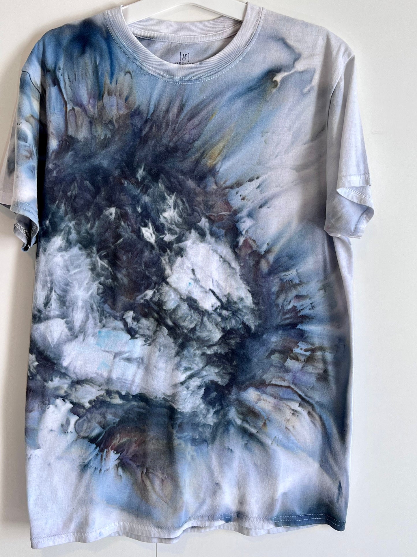 Astral abstract ice dyed t-shirt. Medium unisex
