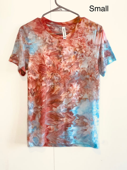 Rust and blue ice dyed t- shirt. Small