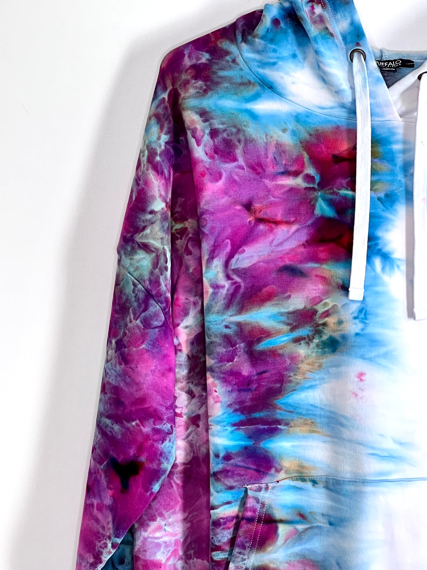 fuscia and blue fade ice dyed hoodie x-large