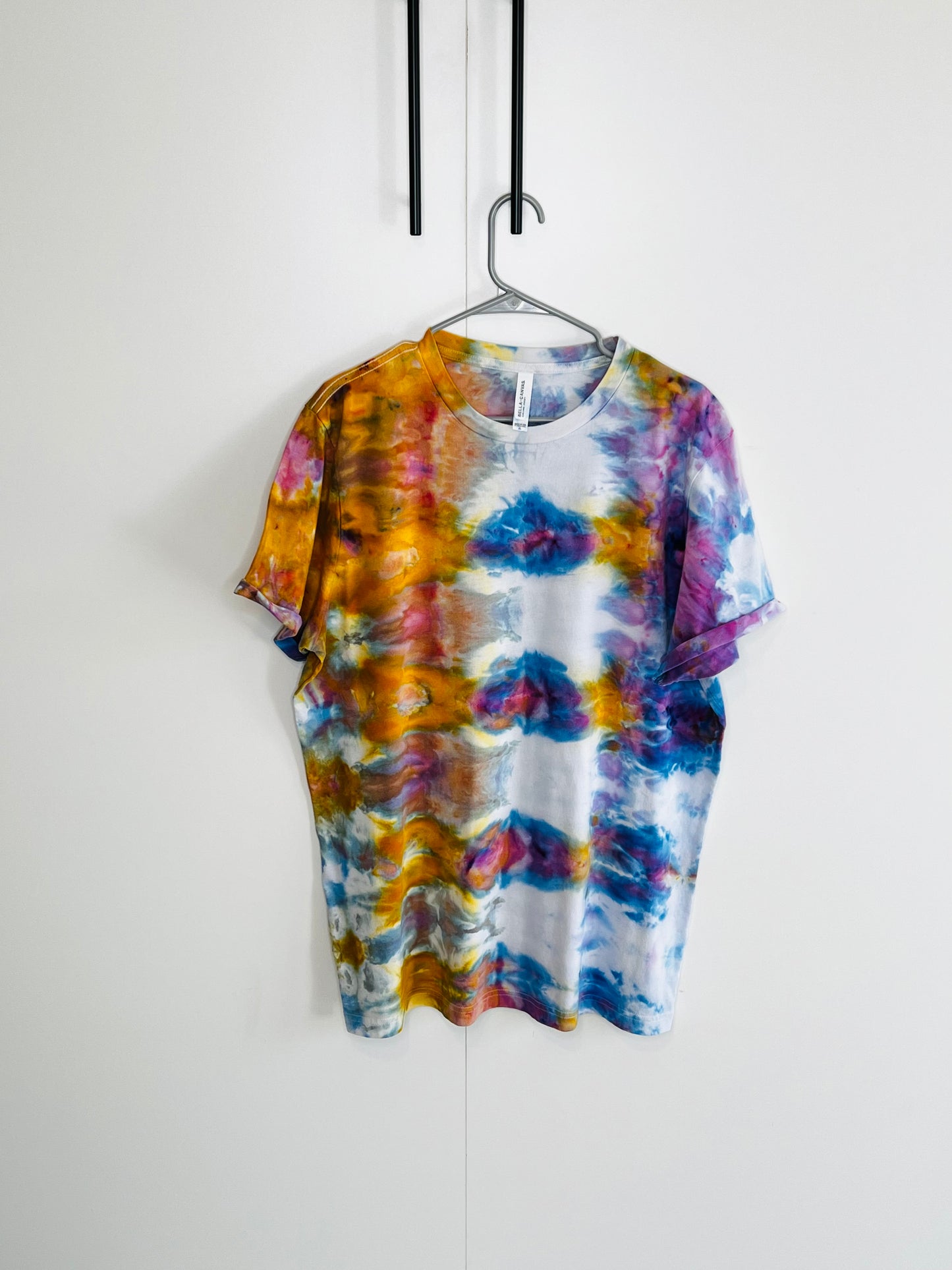 Blue, gold and purple abstract ice dye t-shirt X--LARGE