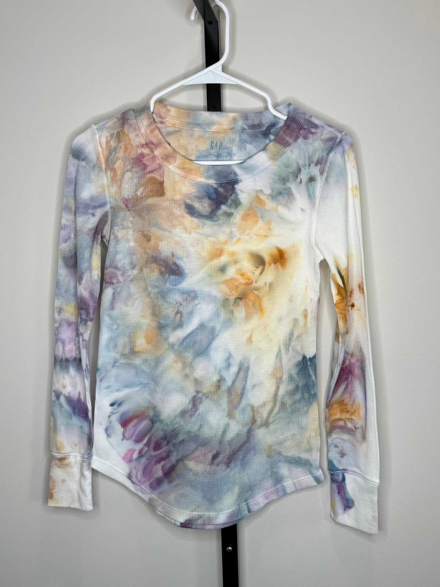 Cosmic chaos abstract ice dyed long sleeve t-shirt- x-small- stretchy