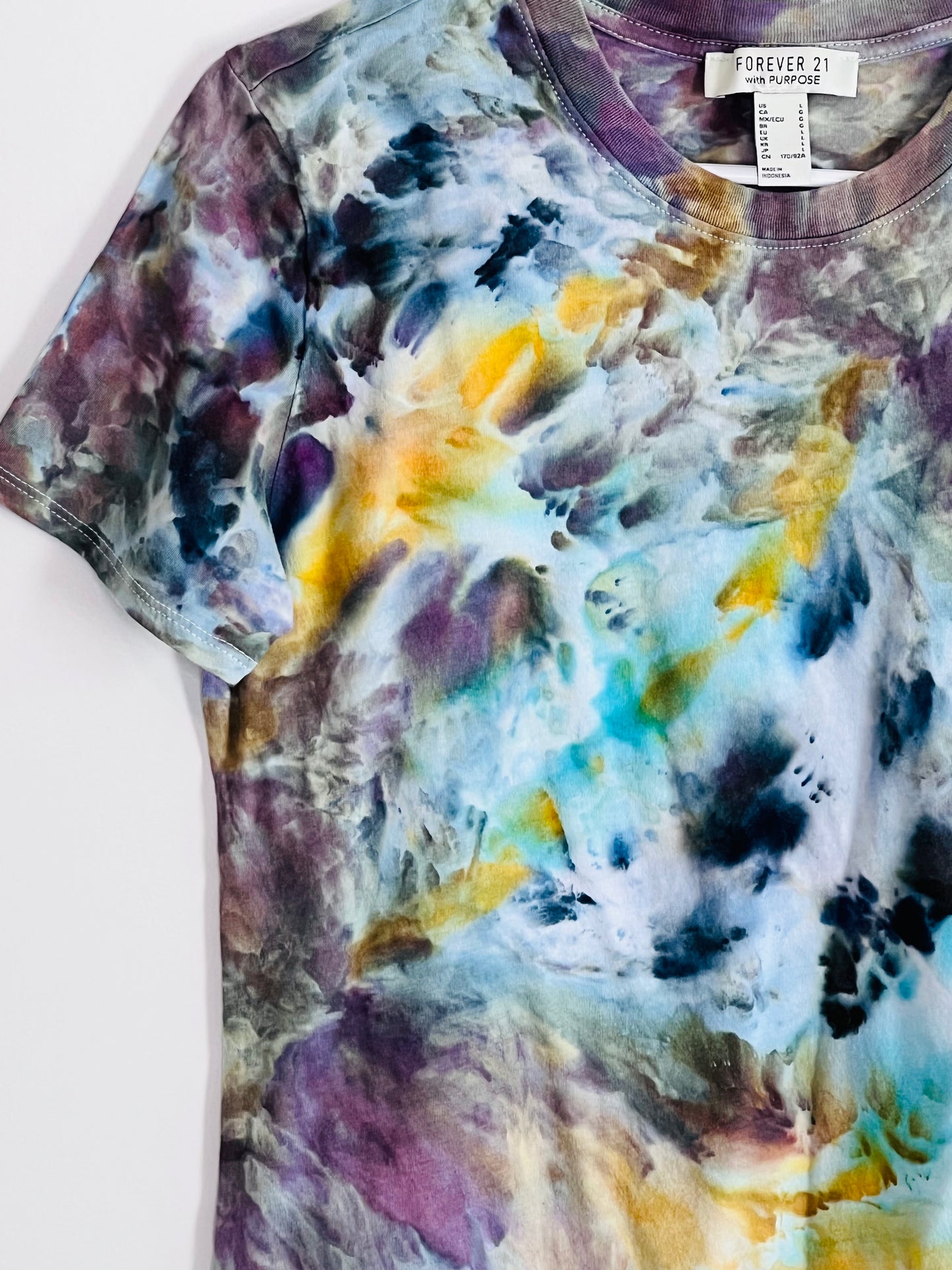 Reimagined peacock abstract ice dyed t shirt LARGE