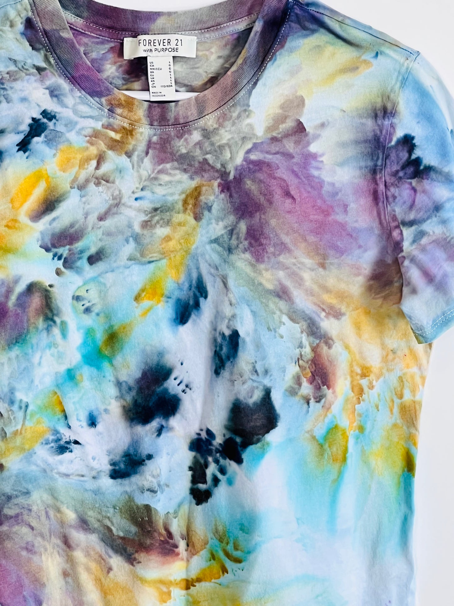 Reimagined peacock abstract ice dyed t shirt LARGE