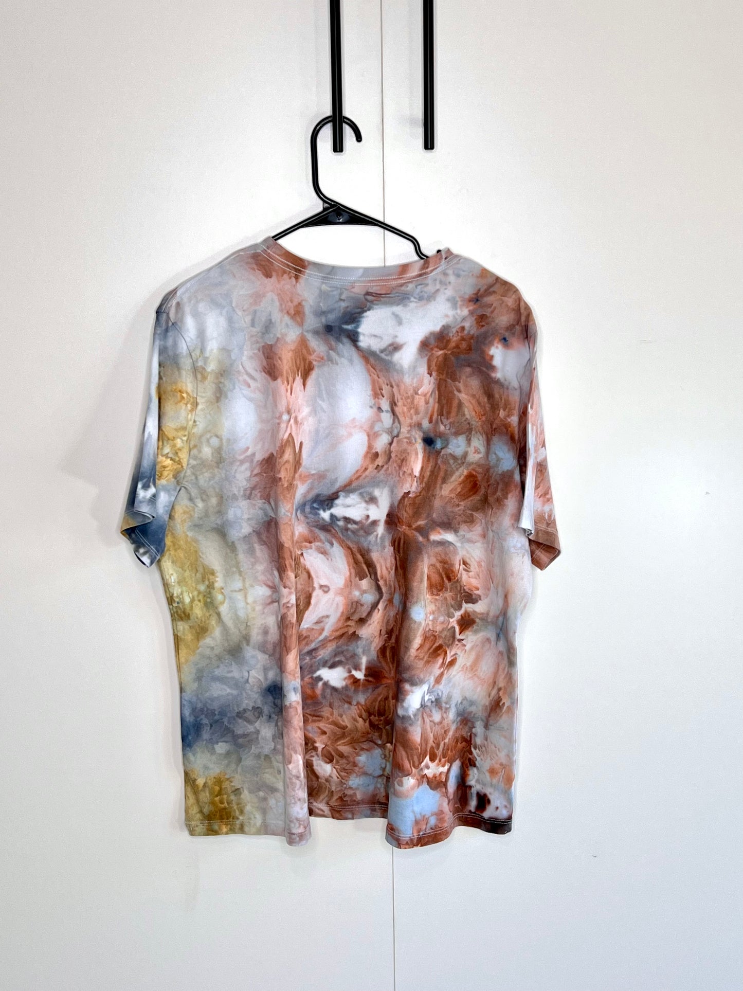 Fall foliage ice dyed short sleeve t- shirt. 2X-large