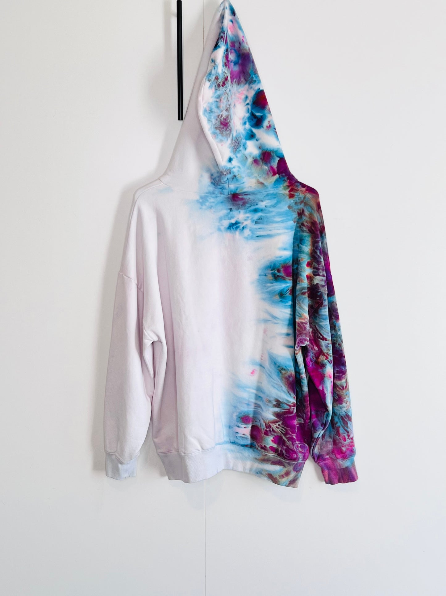 fuscia and blue fade ice dyed hoodie x-large