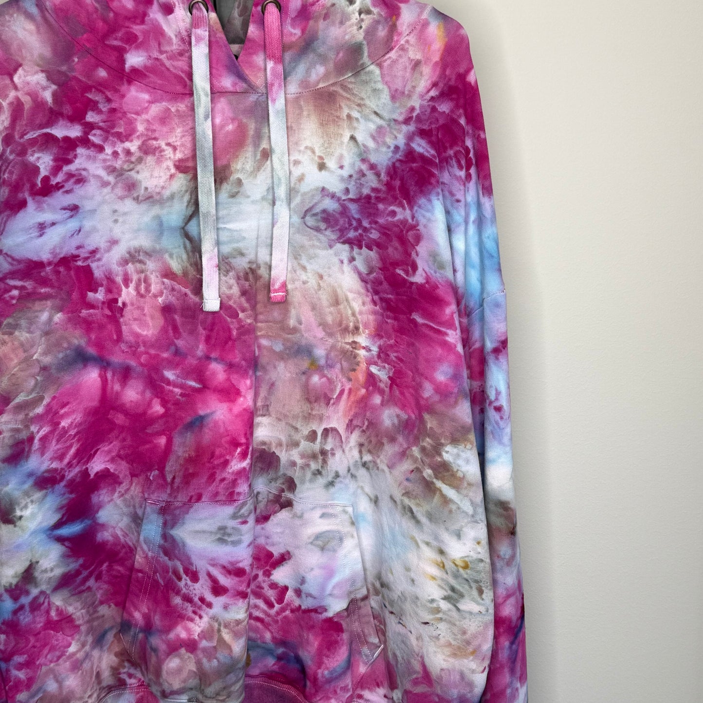 Fuchsia and blue ice dyed hoodie x-large