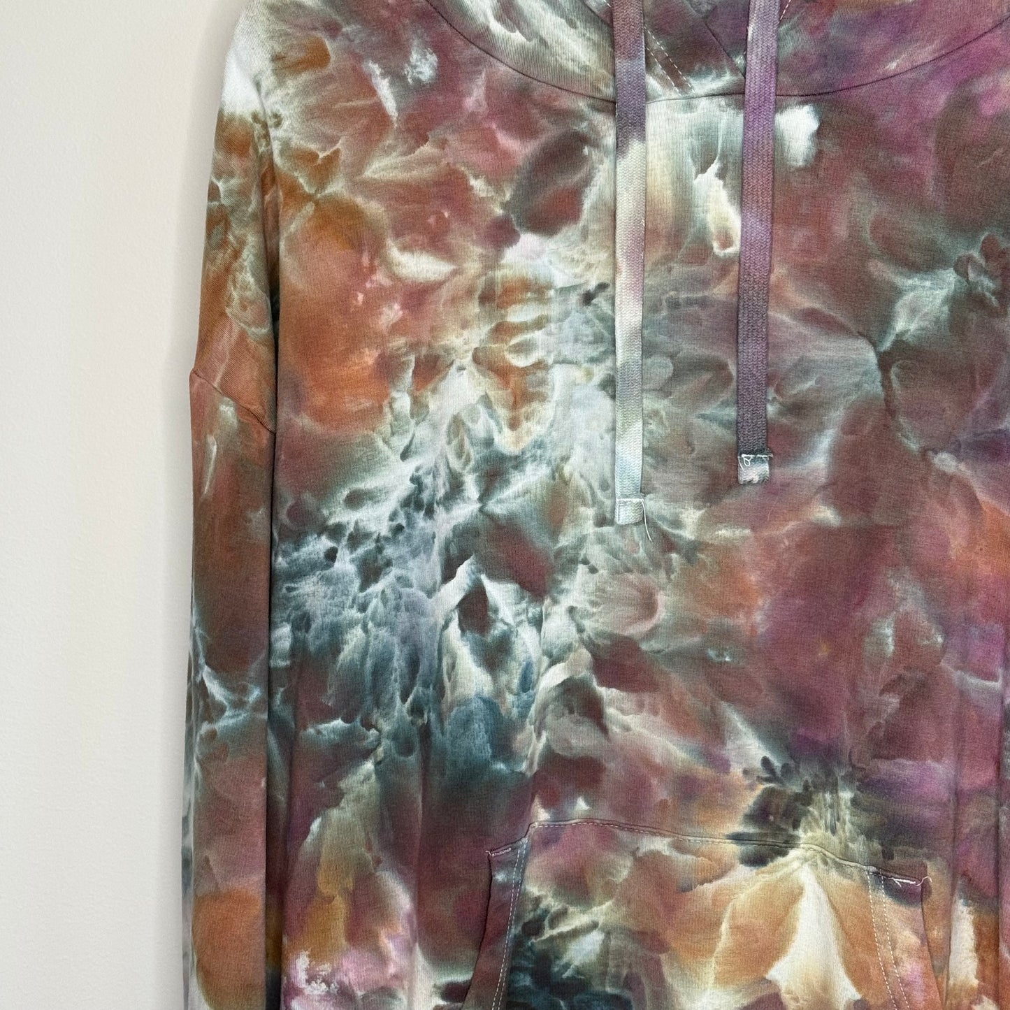 Camel storm ice dyed buffalo hoodie x-large