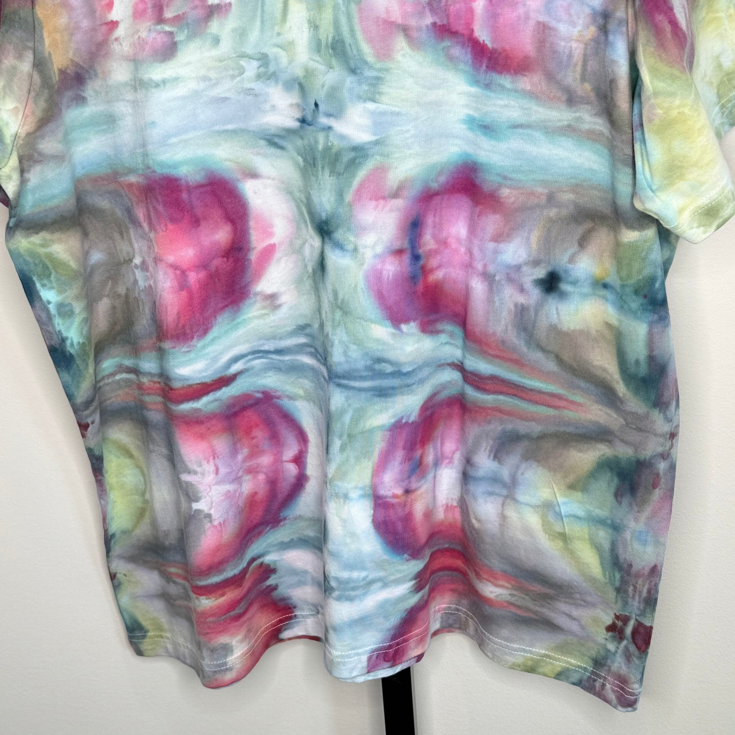 Arctic wildflower abstract ice dyed  t-shirt- unisex X-Large
