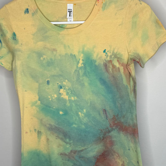 Rust blue and yellow abstract ice dye t-shirt-Small