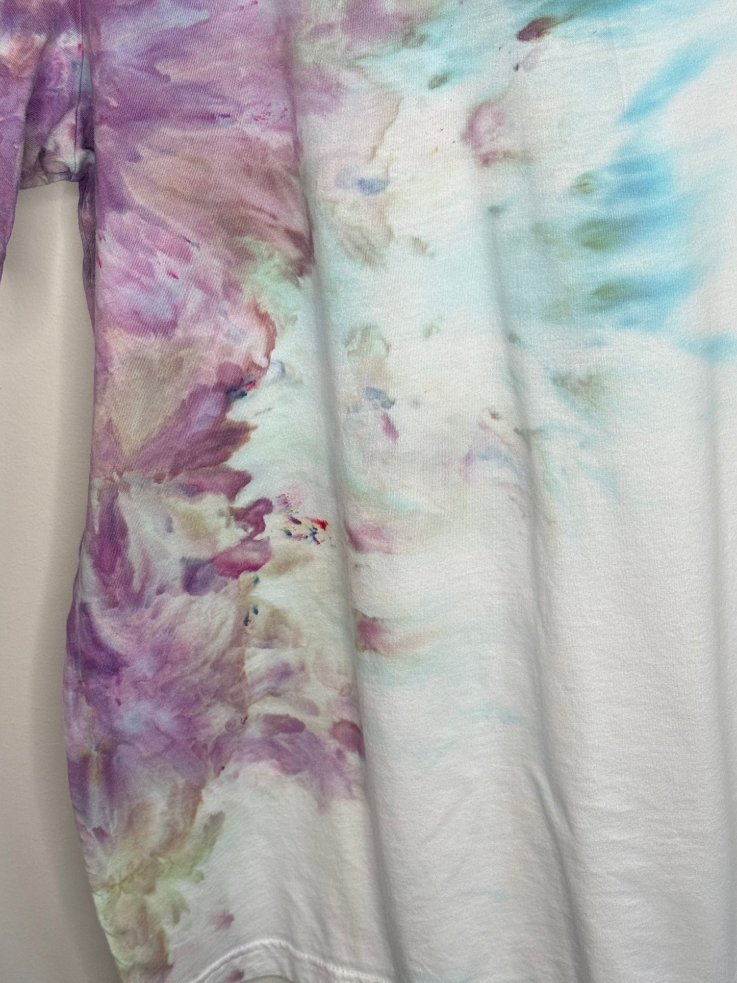 Alchemist 1/2 and 1/2 ice dyed v-neck t shirt Large