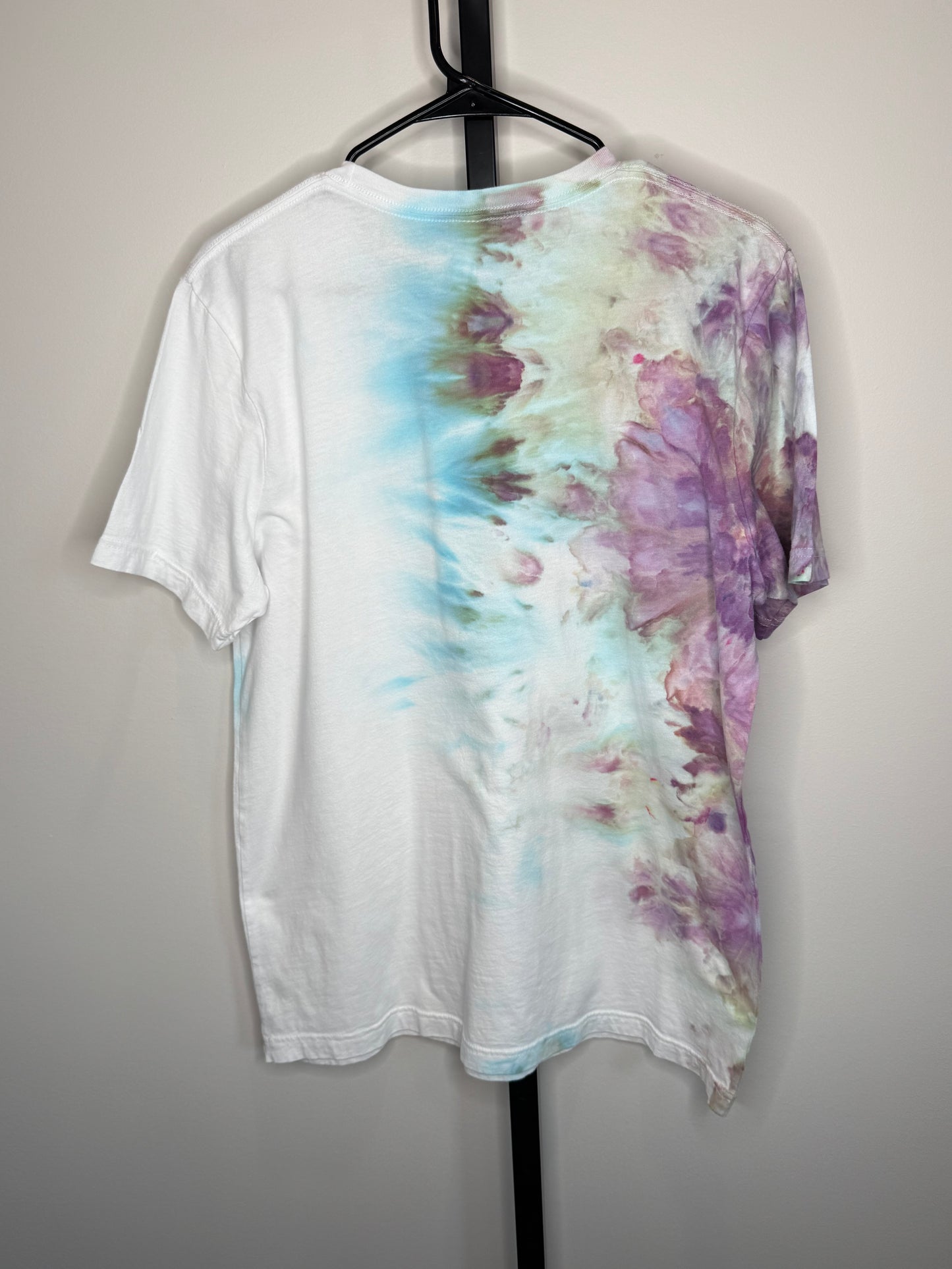 Alchemist 1/2 and 1/2 ice dyed v-neck t shirt Large