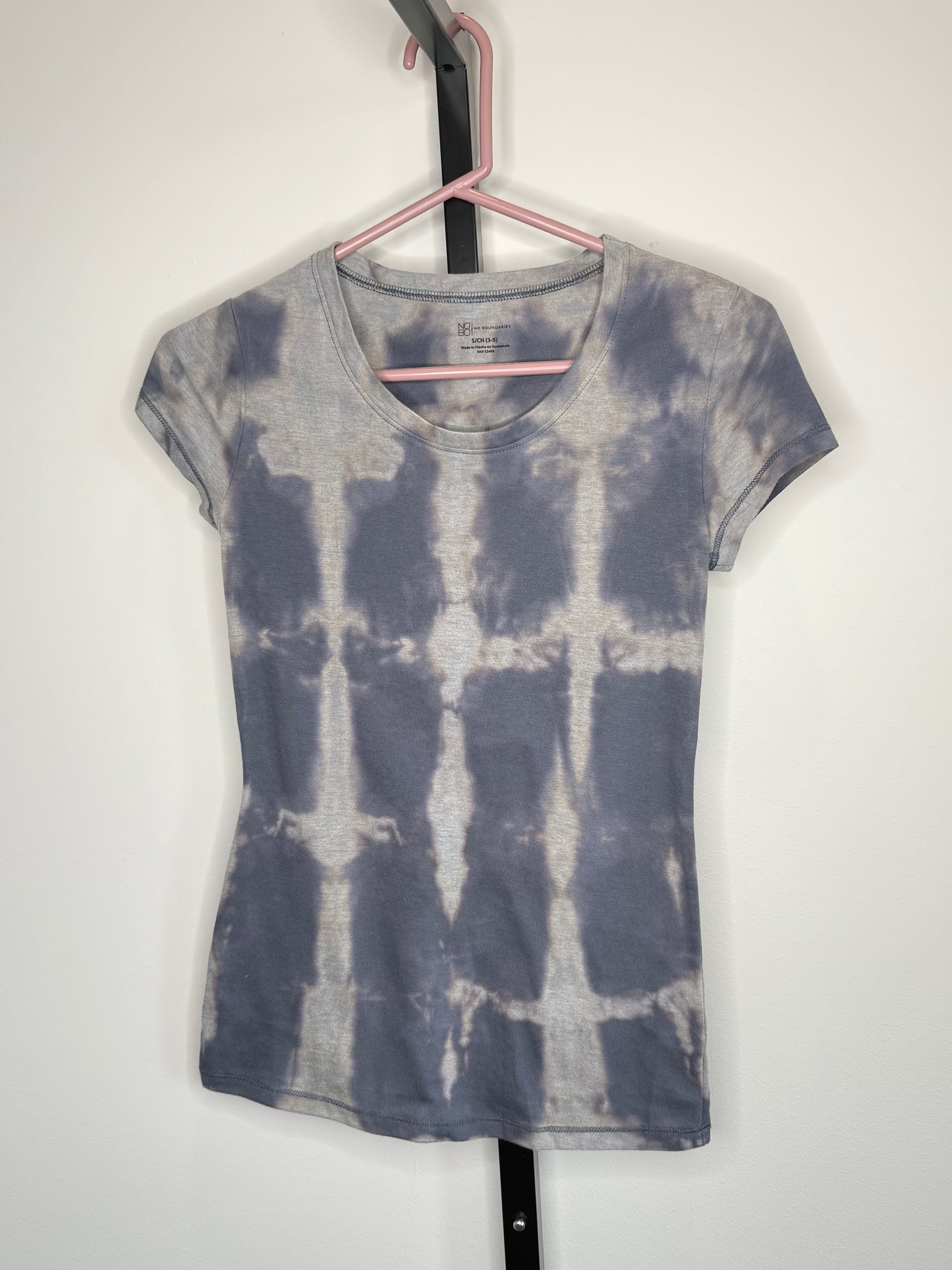 Gray Shibori reverse dye t-shirt-Small