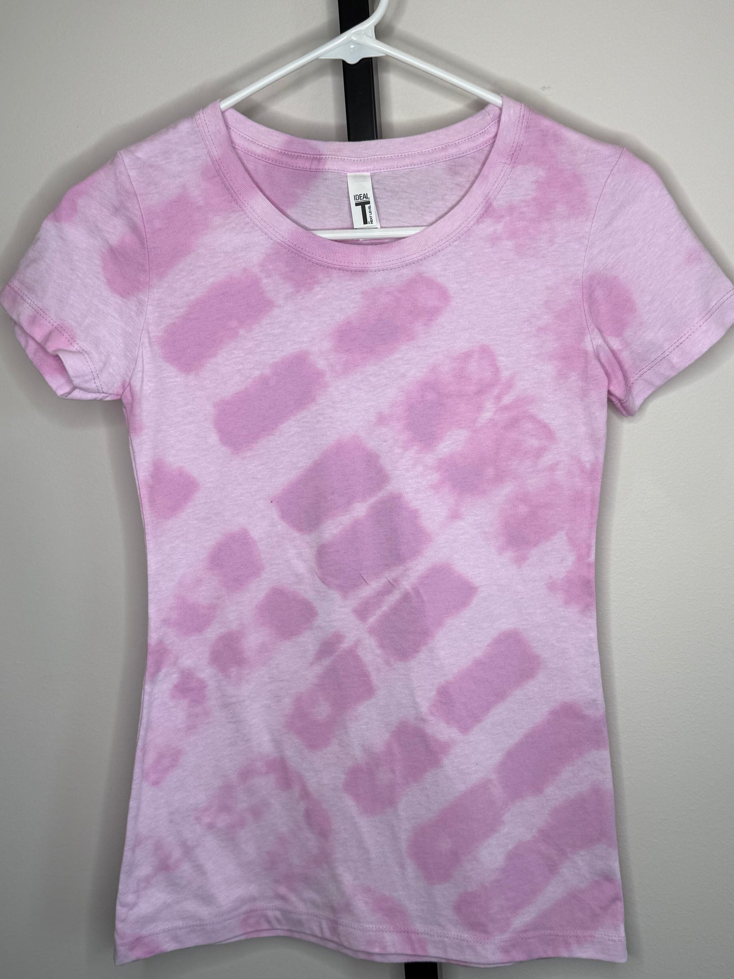 Pink Shibori reverse dye t-shirt-Small