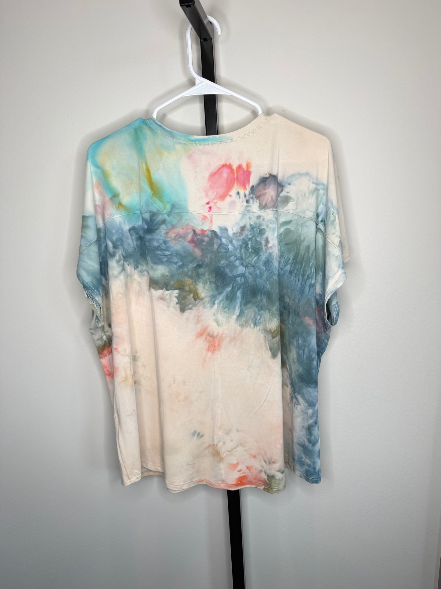 Monet inspired abstract modal ice dyed v-neck medium