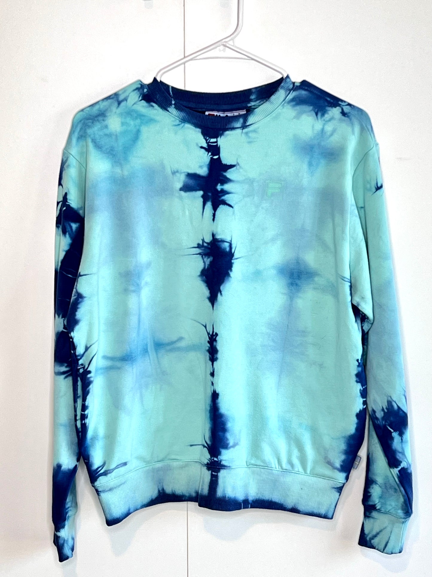 Shibori dyed fila sweatshirt with pockets blue/green- Small