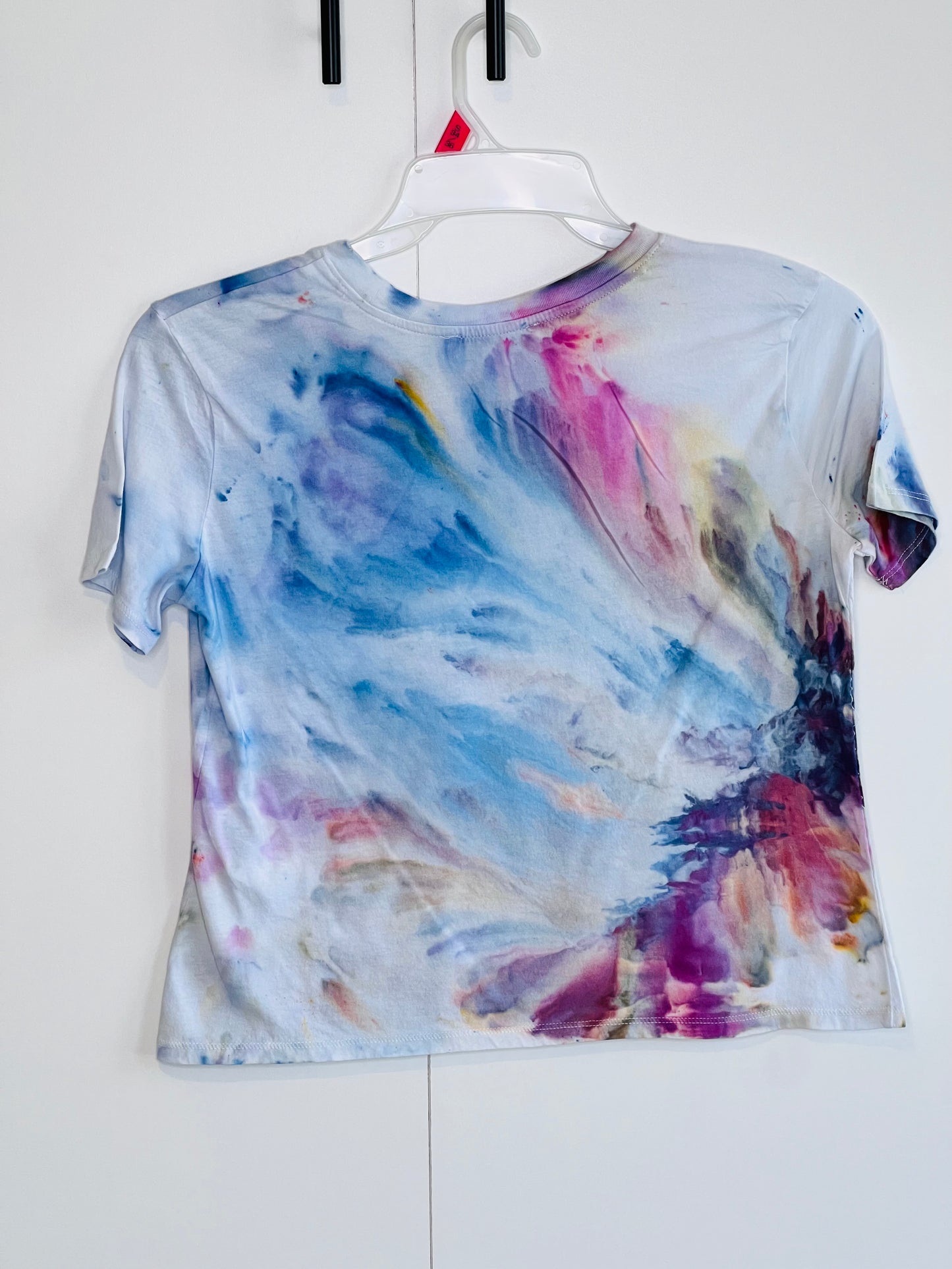 Tie dye cotton candy skies crop t- shirt- large