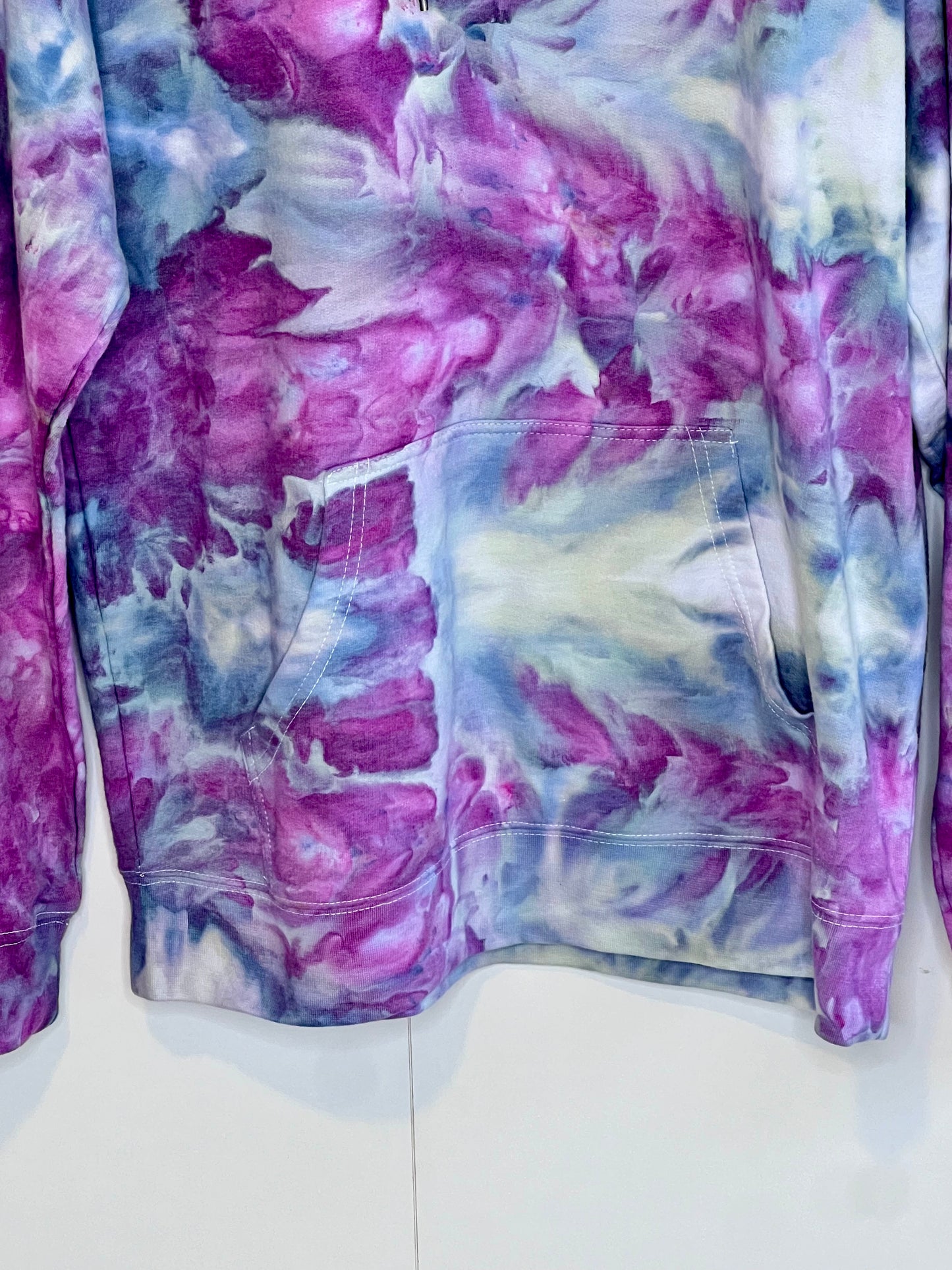 Purple/lime smoke ice dyed unisex hoodie. MEDIUM