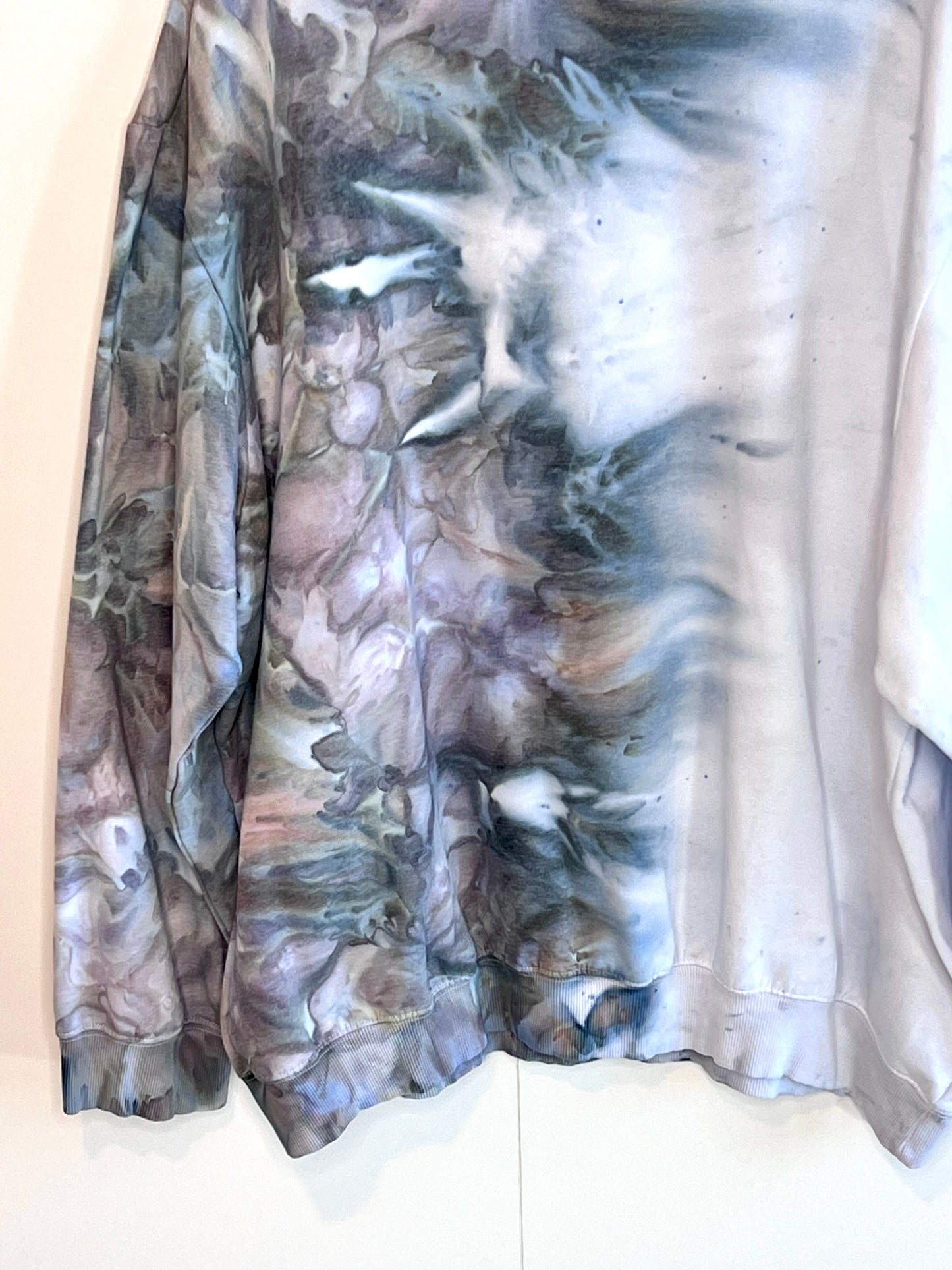 Astral fade ice dyed unisex sweatshirt. 2xl