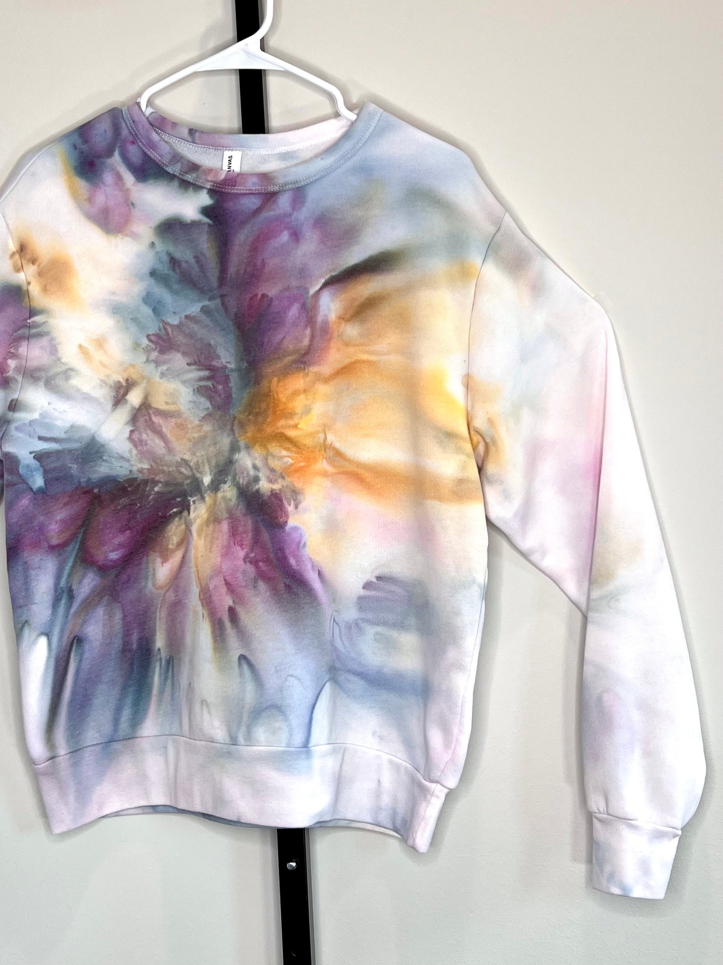 cosmic chaos ice dyed fleeced sweatshirt-small