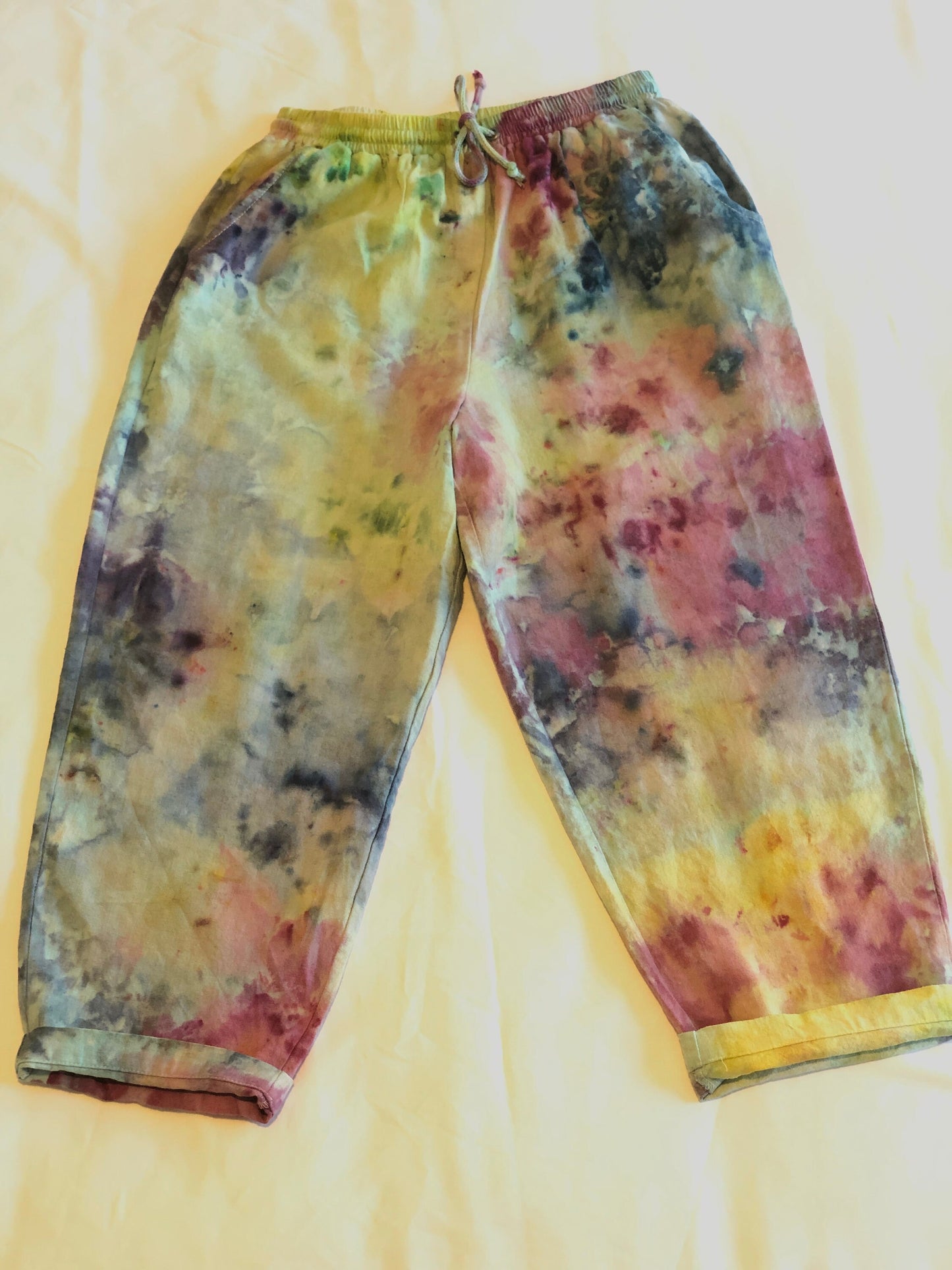 Women’s ice dyed high-rise drawstring waist ankle length pants