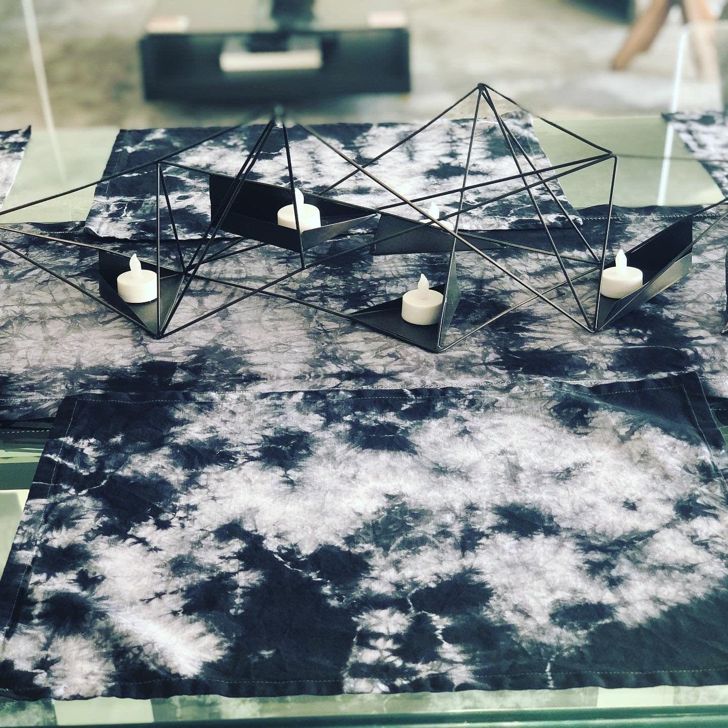 Placemats Black and white Shibori tie dye