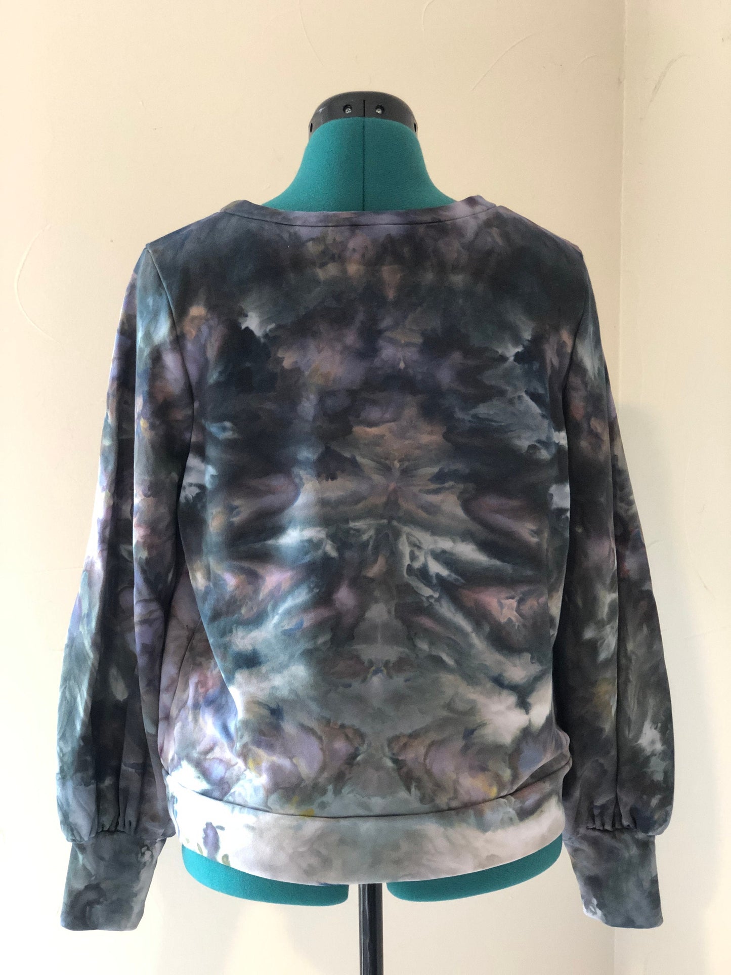 ice dyed sweatshirt bell sleeve- astral