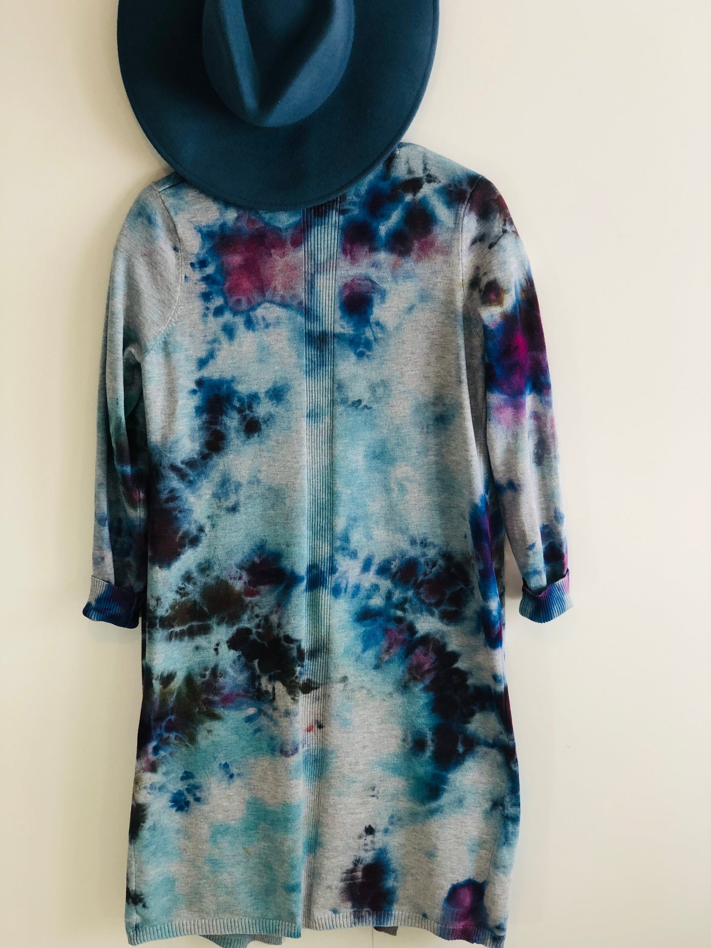 Women’s tie dye duster cardigan pink/blue