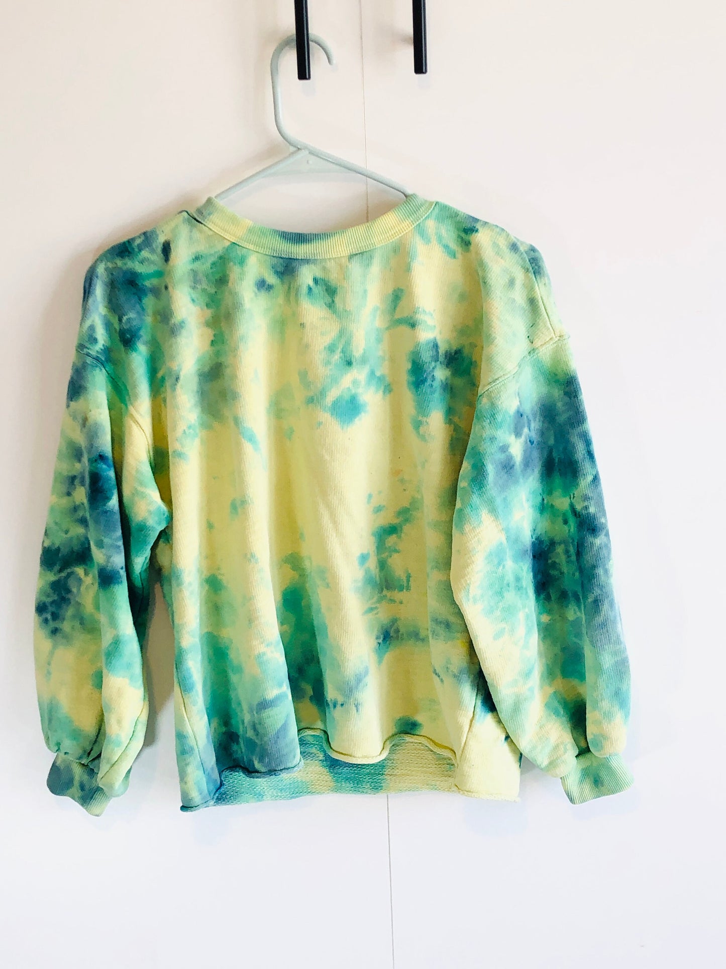 Yellow/blue tie dye sweatshirt