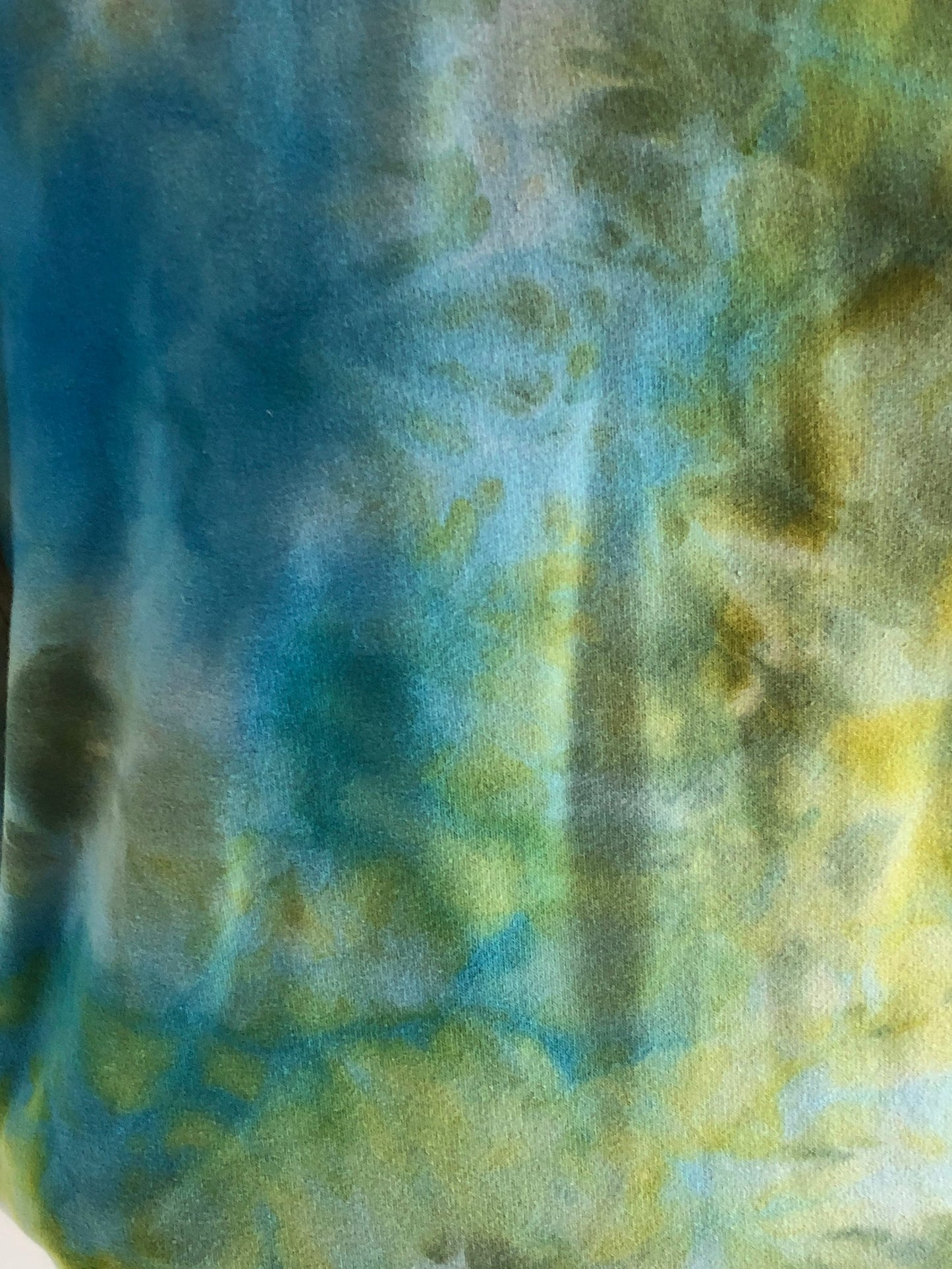 tie dyed sweatshirt with pockets aqua/yellow