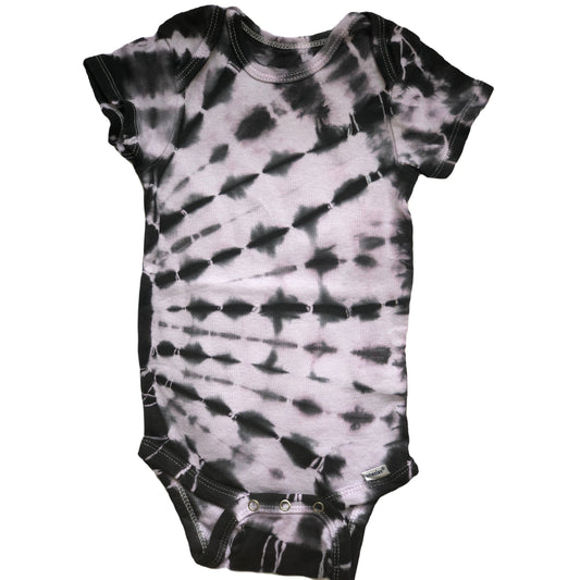 Organic tie dye onesies 12 mo