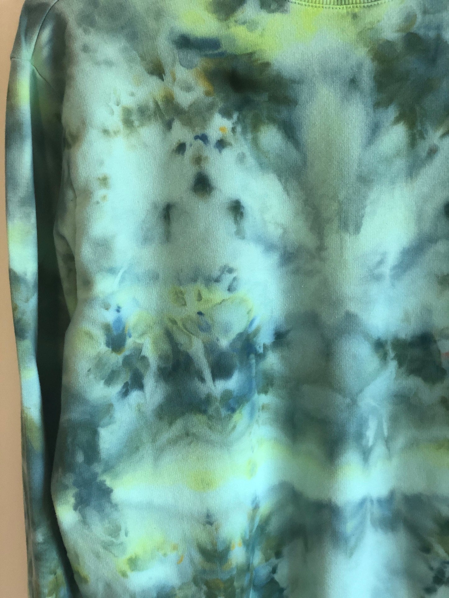 Ice dye sweatshirt forest green and yellow with pockets