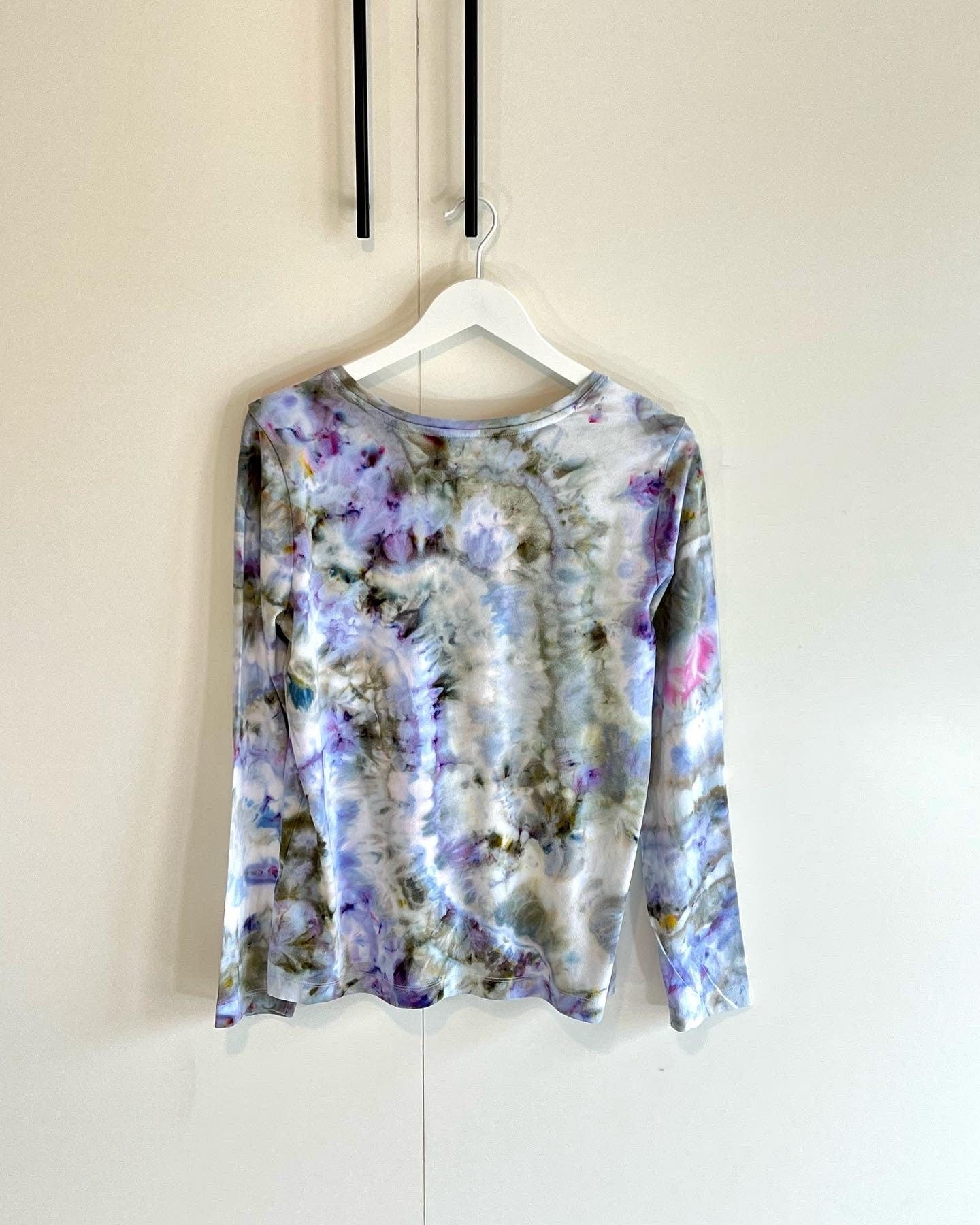 Lilac geode long sleeve t-shirt