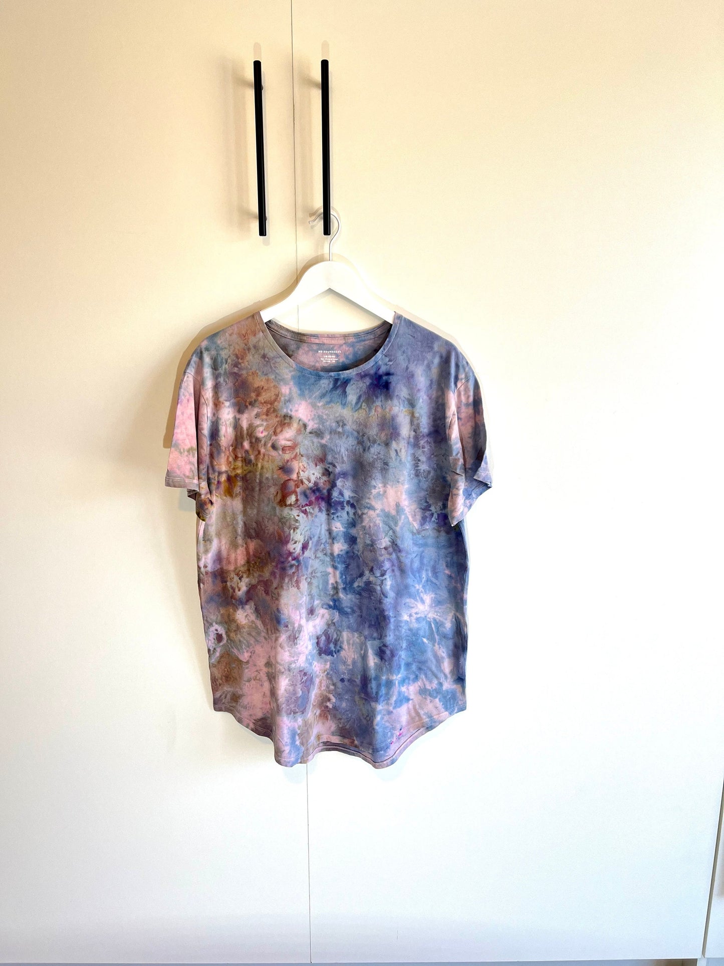 Dreamy pastel flowers ice dyed unisex t-shirt- large