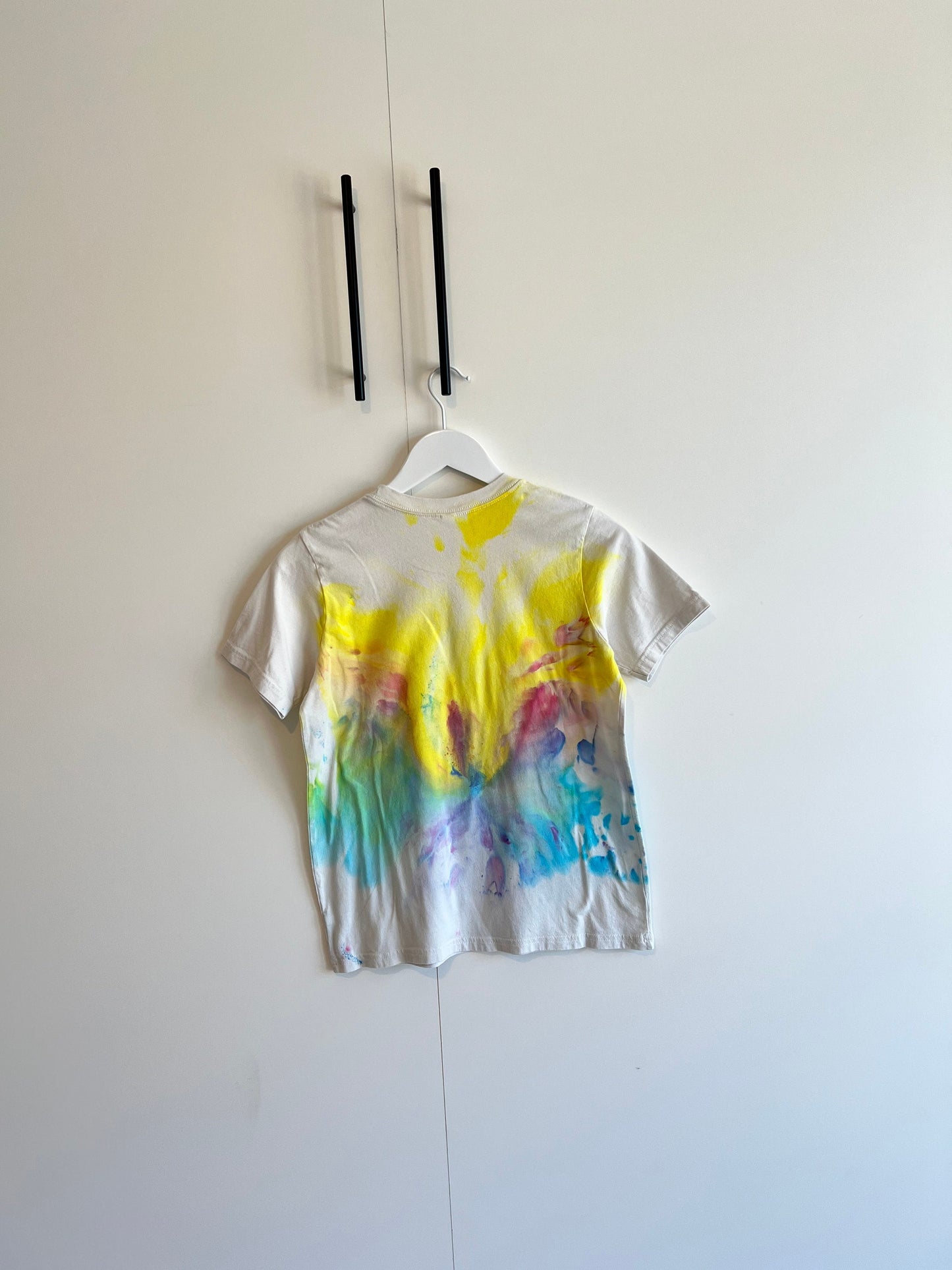 Abstract rainbow tie dye kids t-shirt xl 18-20