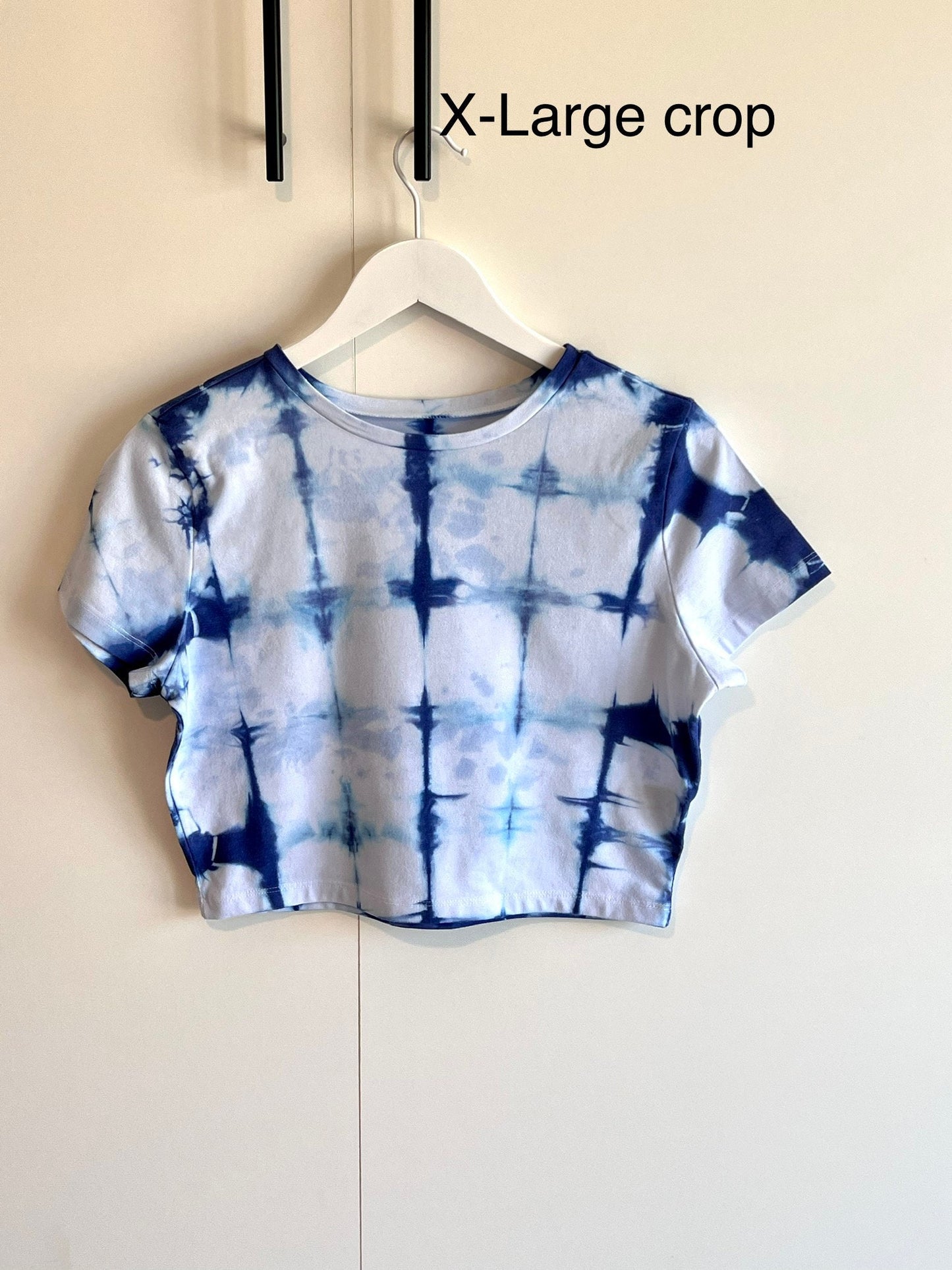 Blue shibori crop top.- xl- made from recycled plastics