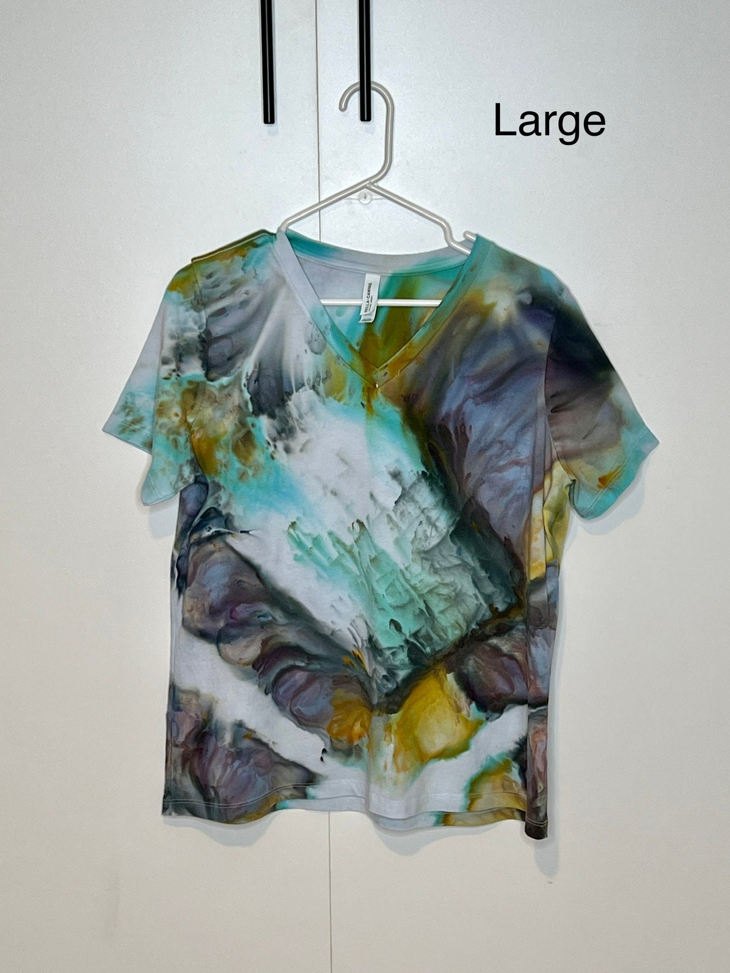 Reimagined peacock abstract ice dyed v-neck t shirt LARGE