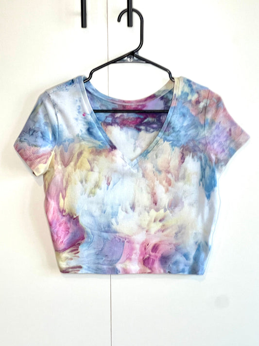 Cotton candy skies tie dyed v-neck crop top- LARGE