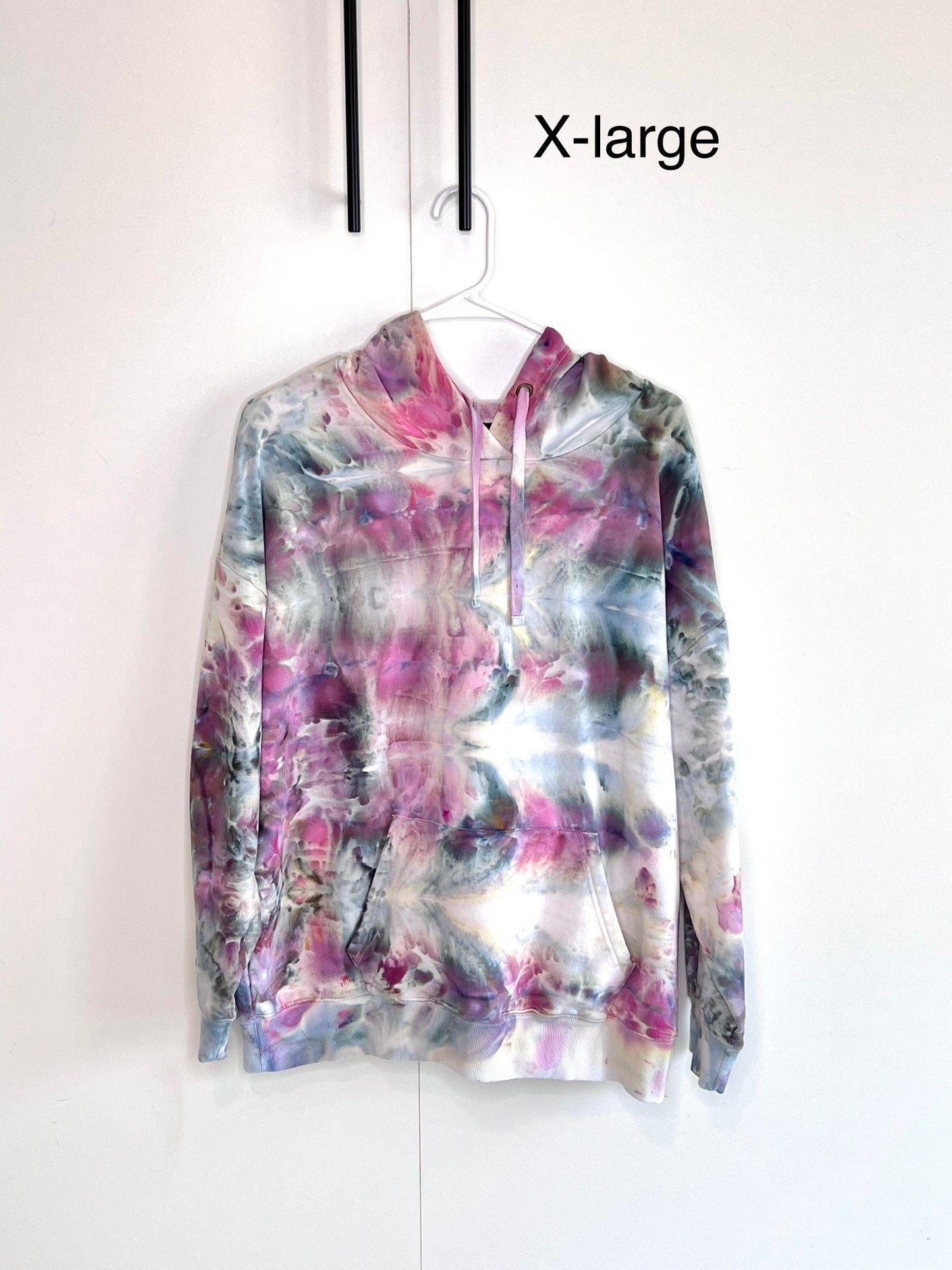 Pink and gray ice dyed hoodie x-large